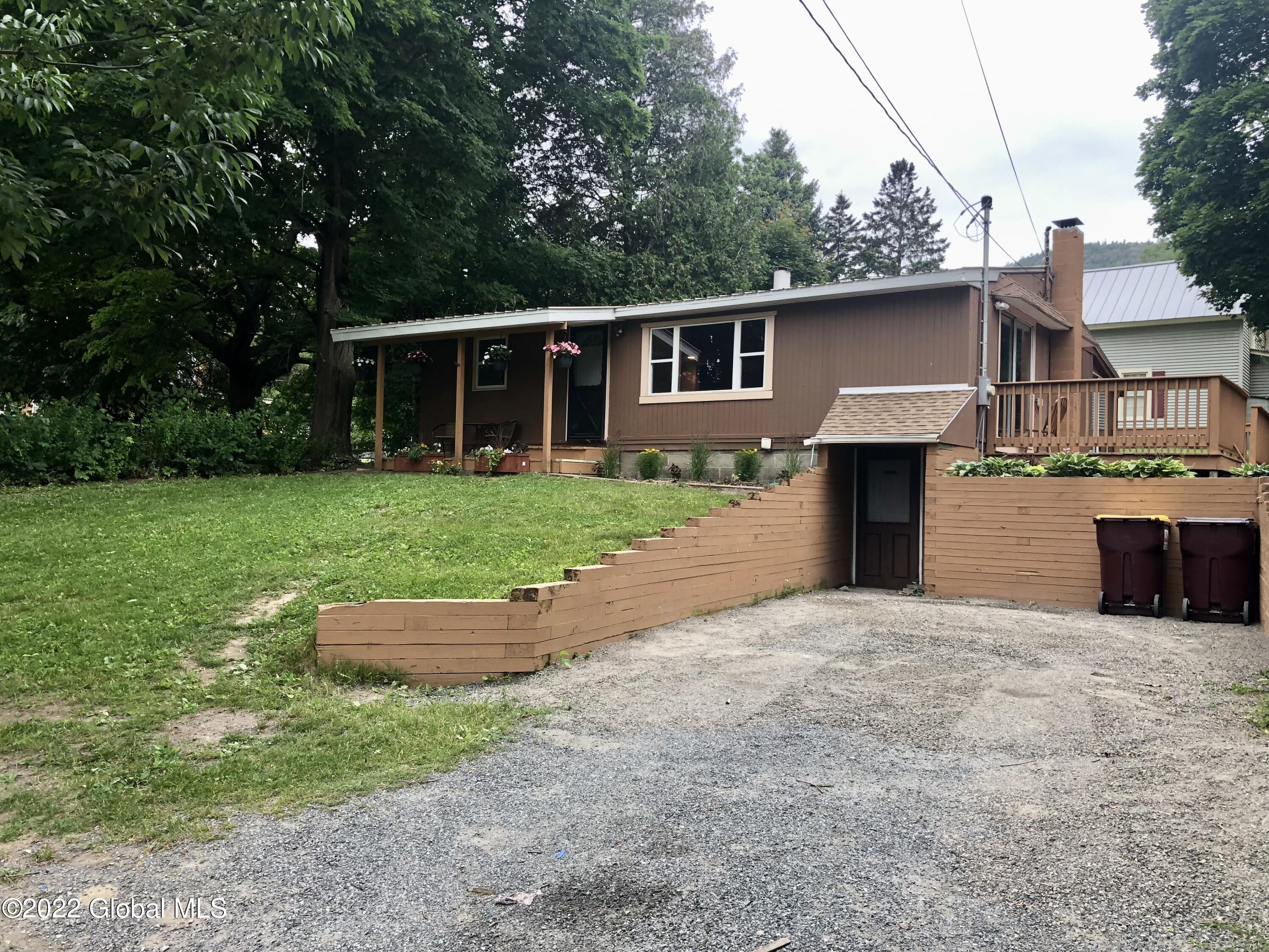 209 Ottawa Street Lake George, NY 12845 - Photo 29 of 32 IMG_E3886