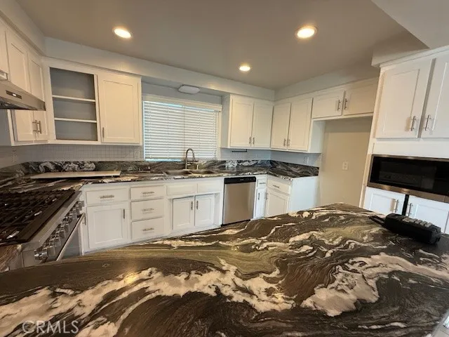 $4,600 | 928 East Meats Avenue, Orange, CA 92865