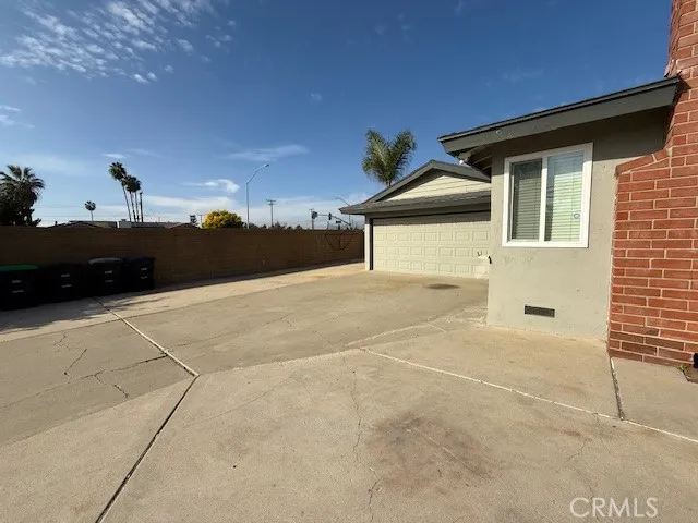 $4,600 | 928 East Meats Avenue, Orange, CA 92865