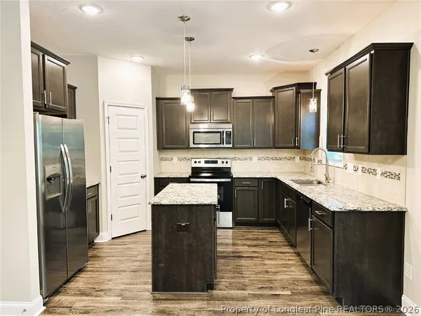 $2,200 | 1890 Frankie Avenue, Fayetteville, NC 28304