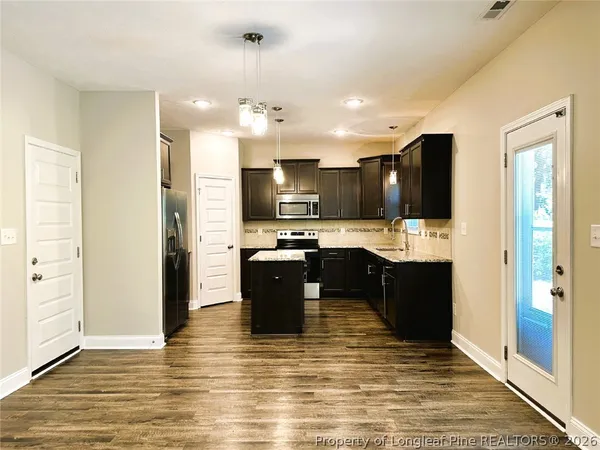 $2,200 | 1890 Frankie Avenue, Fayetteville, NC 28304