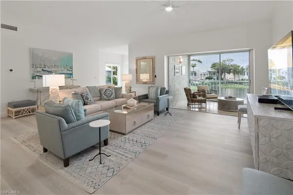 $10,000 | 784 Willowbrook Drive, Unit 607, Naples, FL 34108