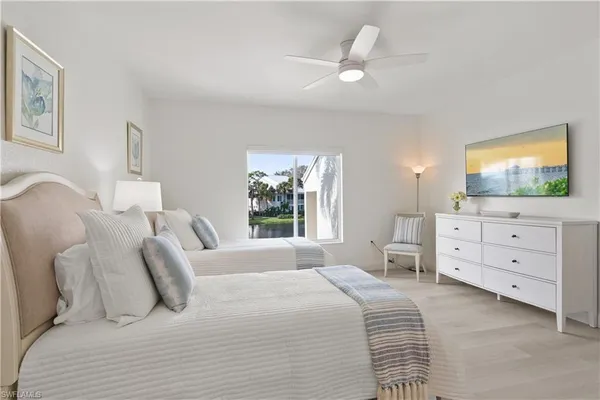 $10,000 | 784 Willowbrook Drive, Unit 607, Naples, FL 34108