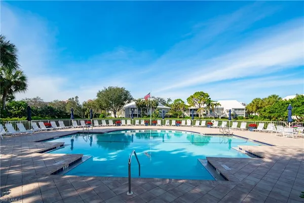 $10,000 | 784 Willowbrook Drive, Unit 607, Naples, FL 34108