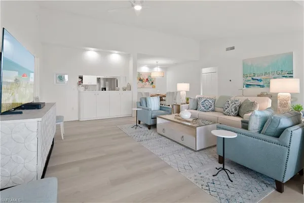 $10,000 | 784 Willowbrook Drive, Unit 607, Naples, FL 34108