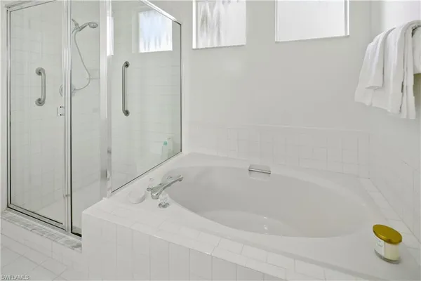 $10,000 | 784 Willowbrook Drive, Unit 607, Naples, FL 34108