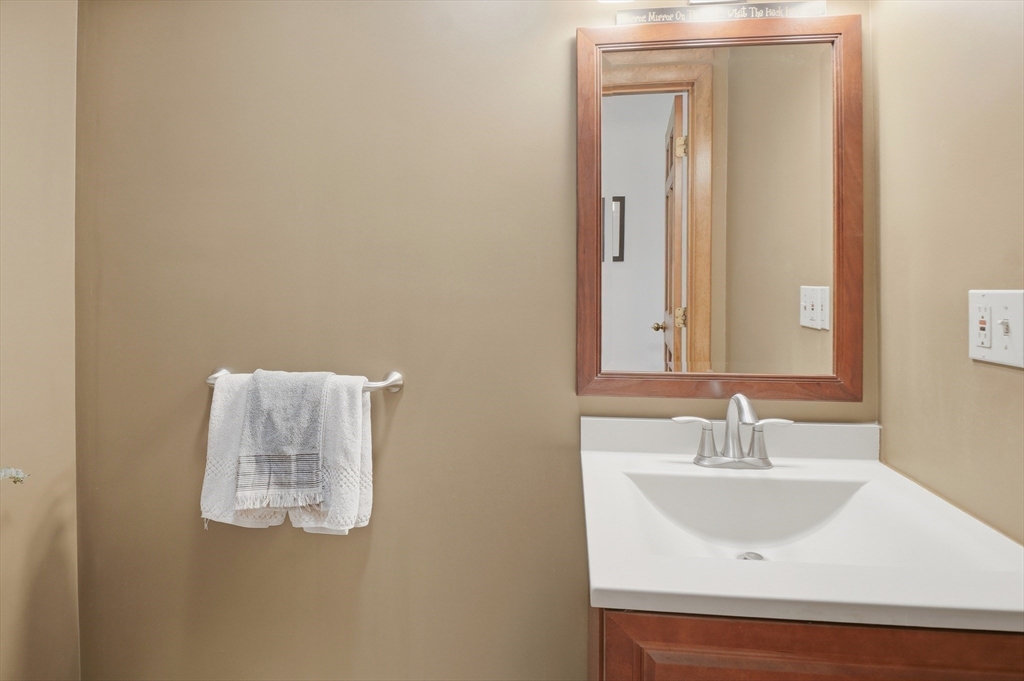 775 East Hill Road Oakham, MA 01068 - Photo 36 of 42