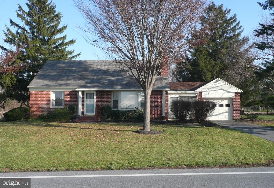 467 Graystone Road Manheim, PA 17545 - Photo 1 of 23