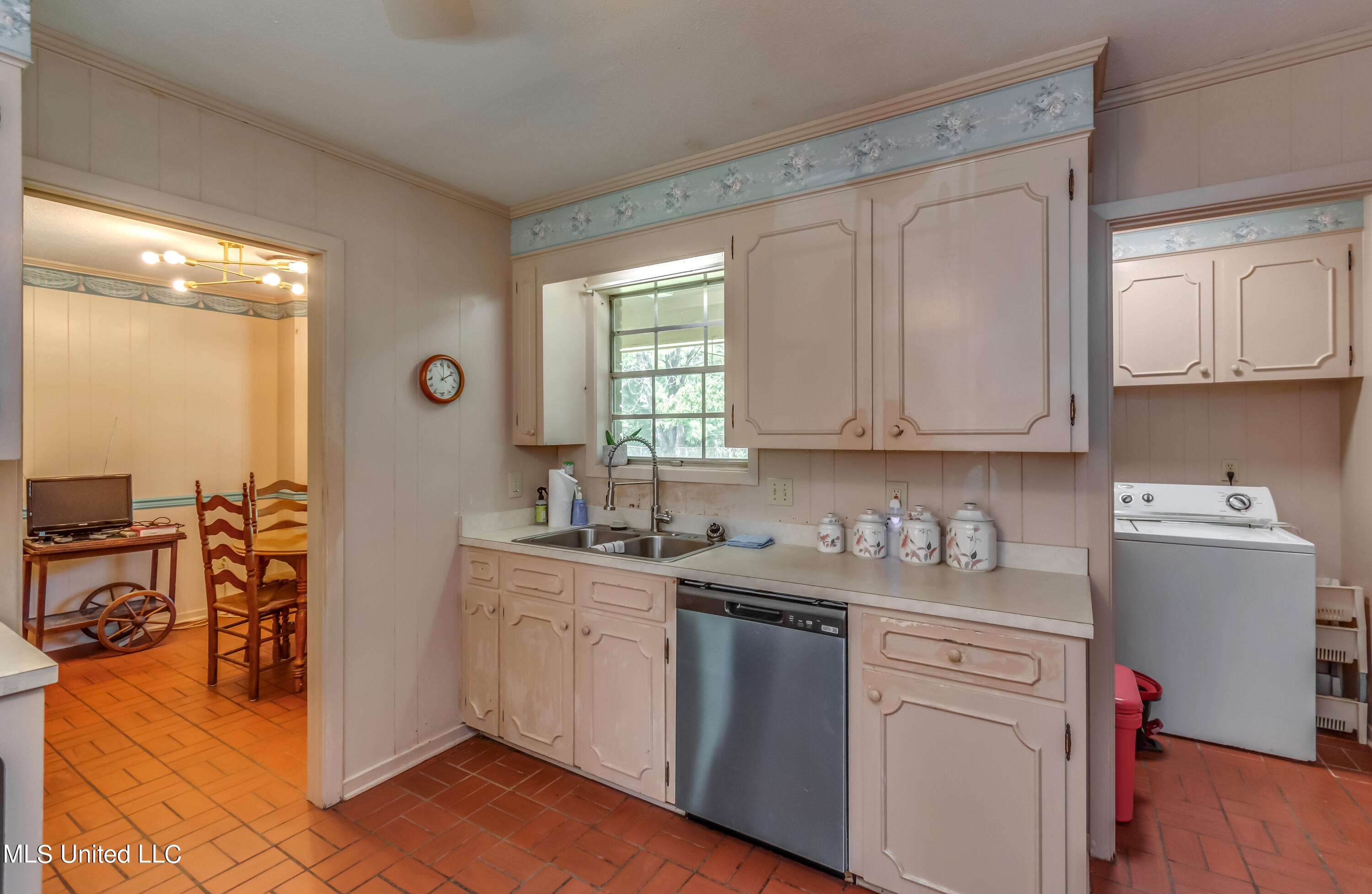 842 Gore Road Jackson, MS 39212 - Photo 14 of 38 842 gore road-44