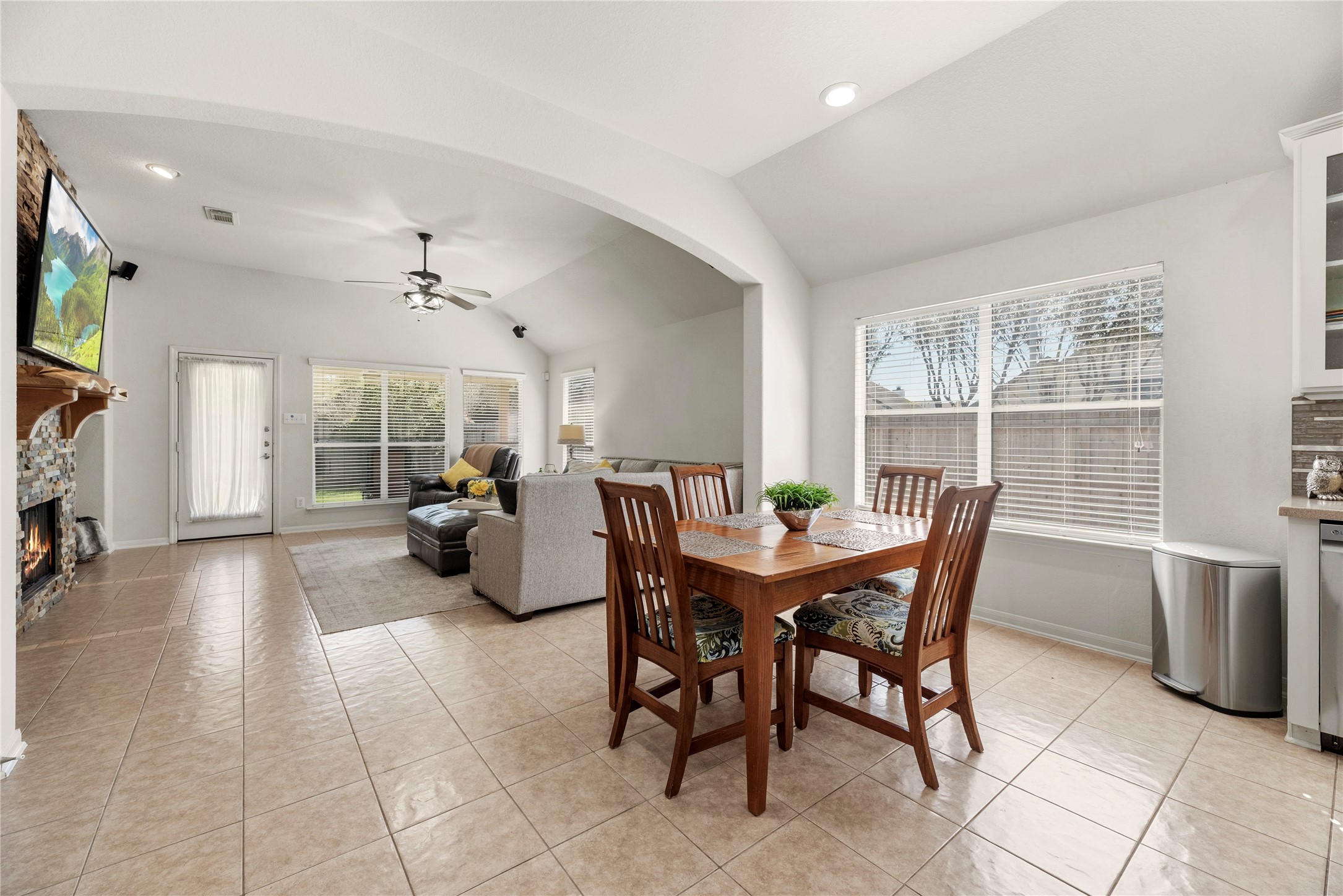 5727 Valley Scene Way Spring, TX 77379 - Photo 16 of 37