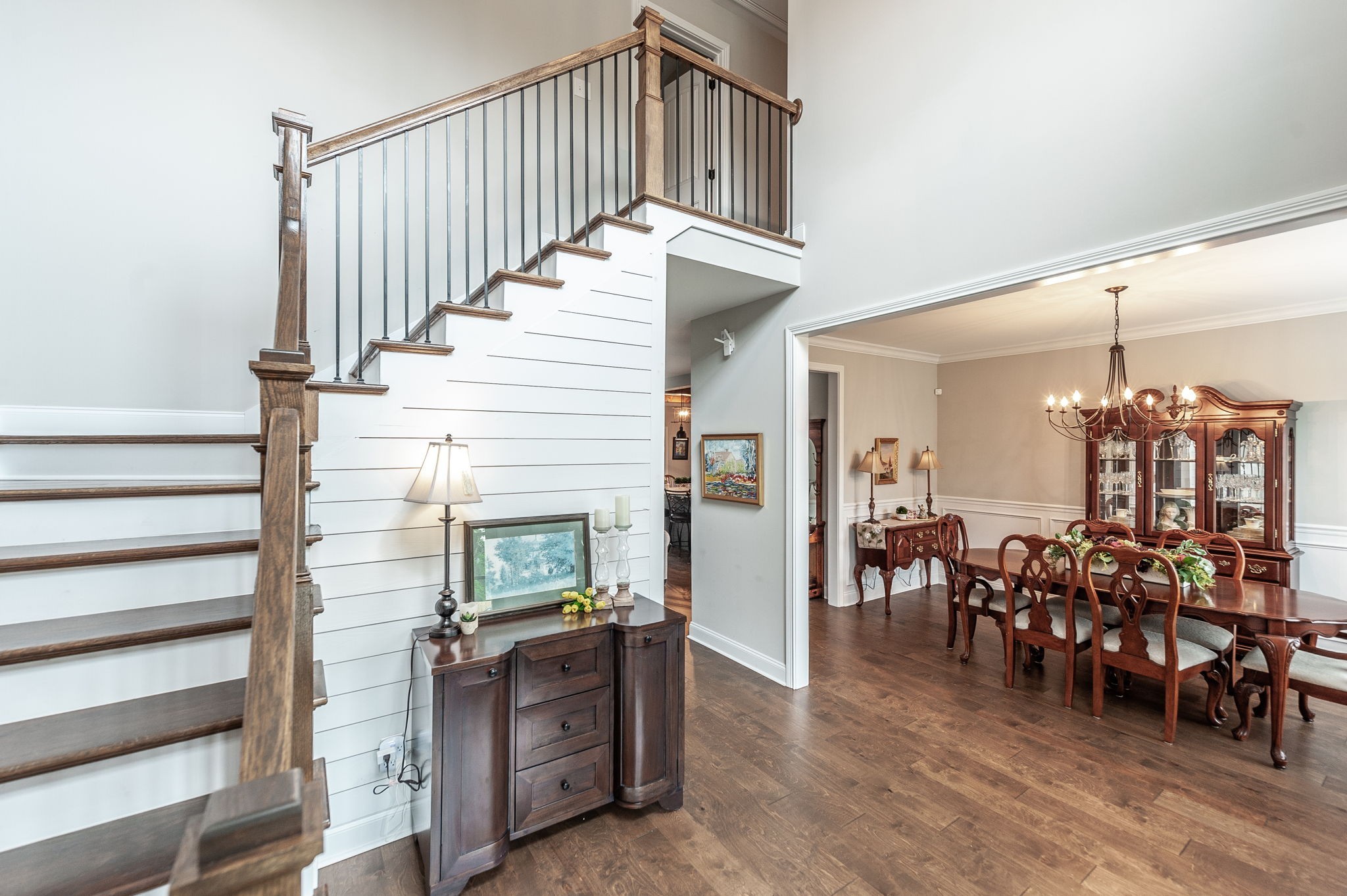 1184 Wicke Road Adams, TN 37010 - Photo 3 of 41 a view of living room kitchen and dining room