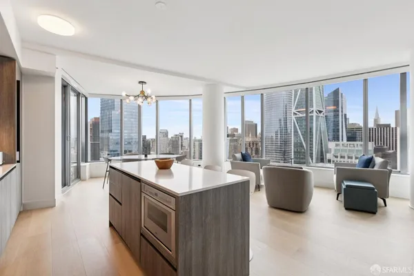 $14,990 | 201 Folsom Street, Unit 40A, San Francisco, CA 94105