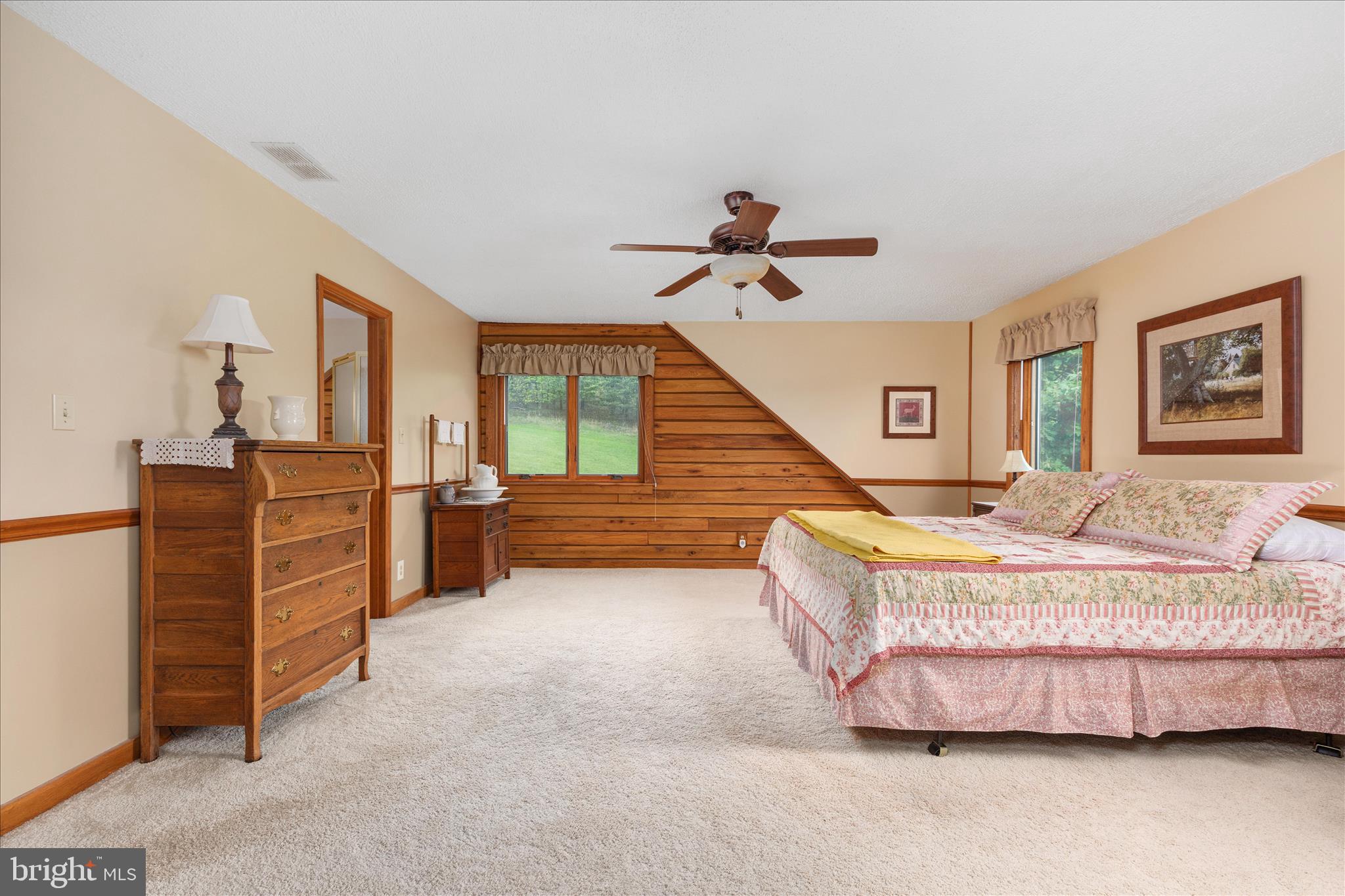 272 Buster Brown Drive Rio, WV 26755 - Photo 32 of 113 Upstairs Main Suite