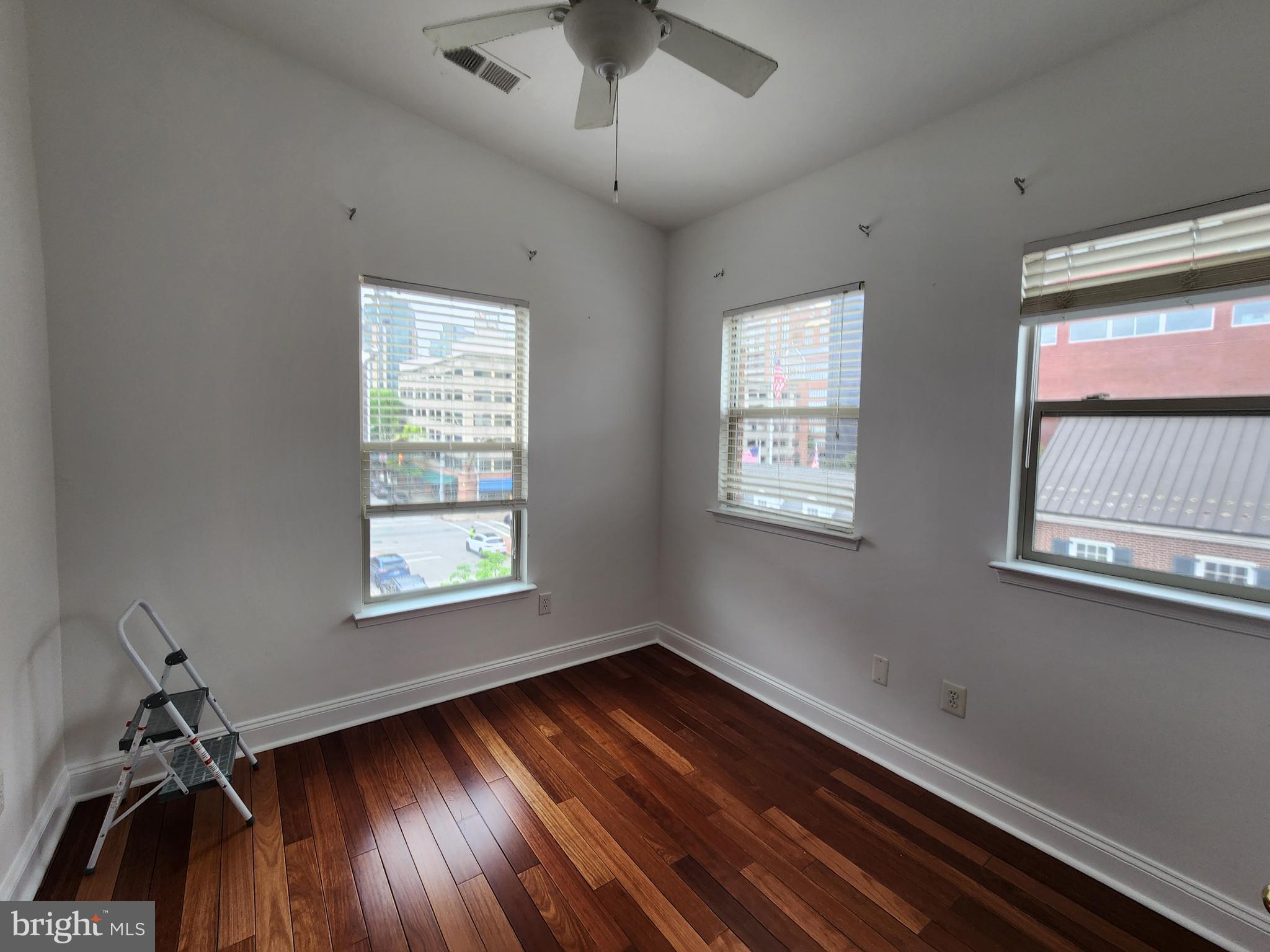 127 Albemarle Street, Unit 36 Baltimore, MD 21202 - Photo 18 of 32