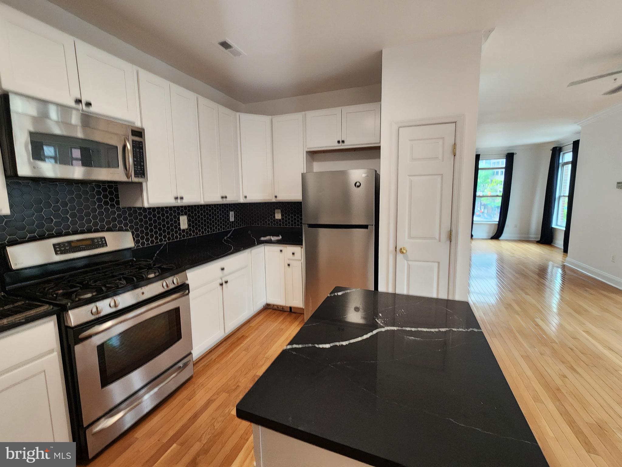 127 Albemarle Street, Unit 36 Baltimore, MD 21202 - Photo 22 of 32