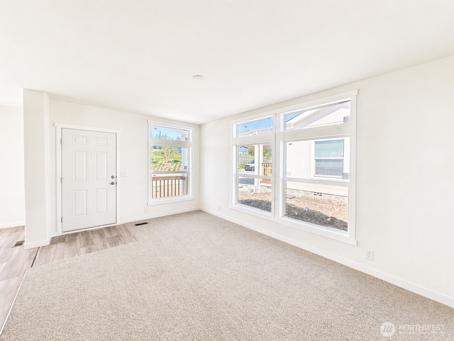 2085 Timber Street, Unit 36 Enumclaw, WA 98022 - Photo 2 of 22