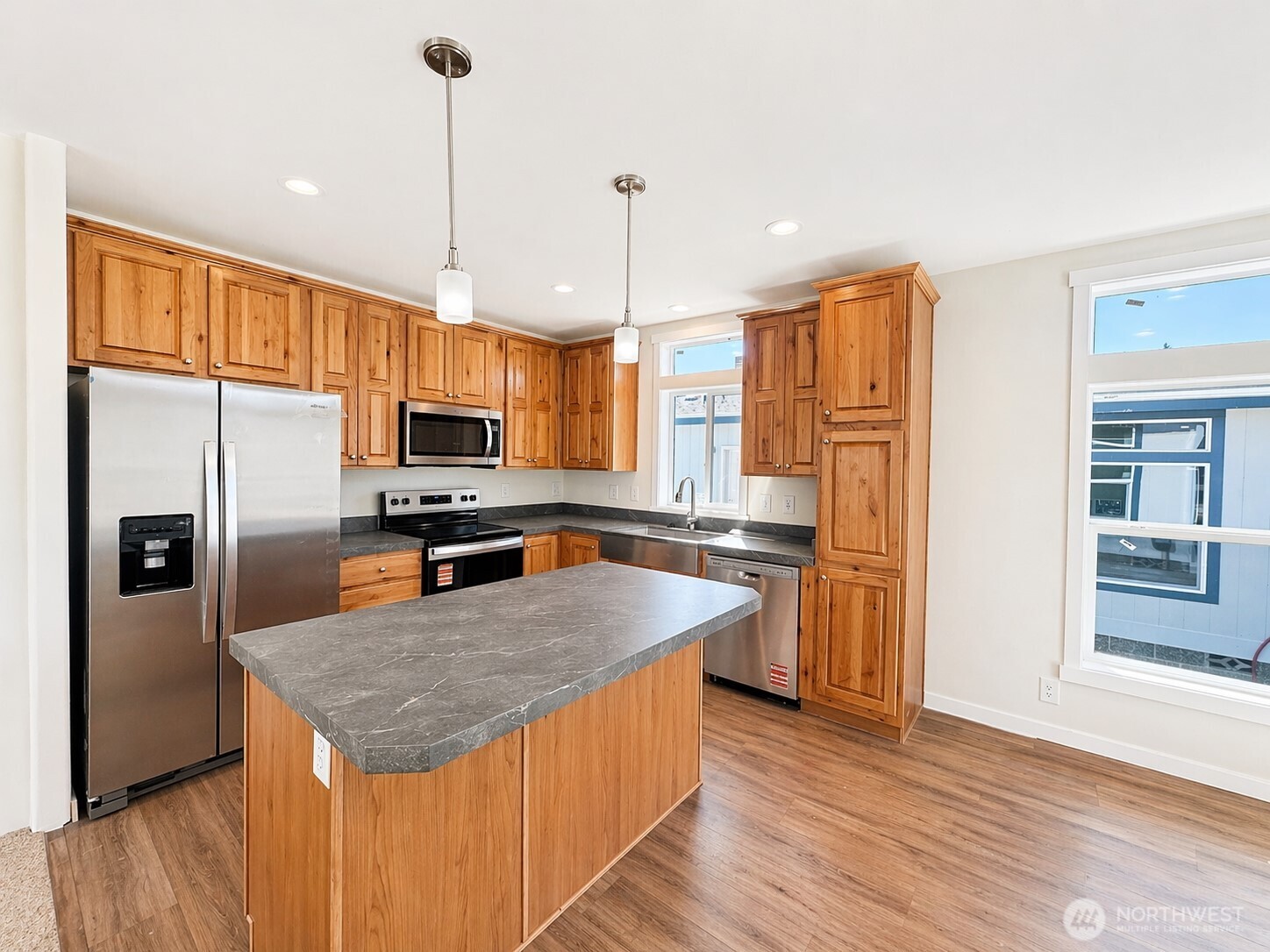2085 Timber Street, Unit 36 Enumclaw, WA 98022 - Photo 7 of 22
