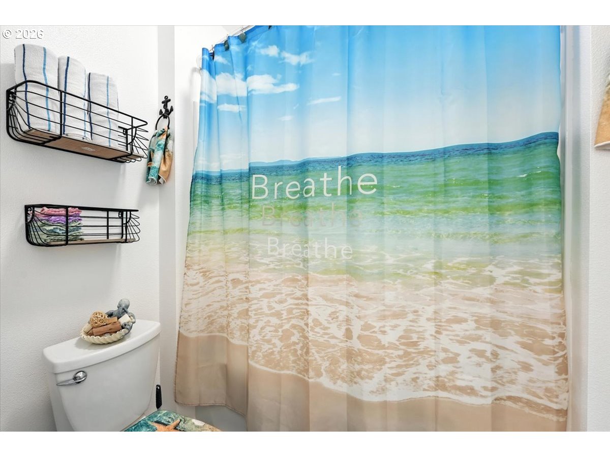 34155 Southeast Moss Hill Road Estacada, OR 97023 - Photo 10 of 26