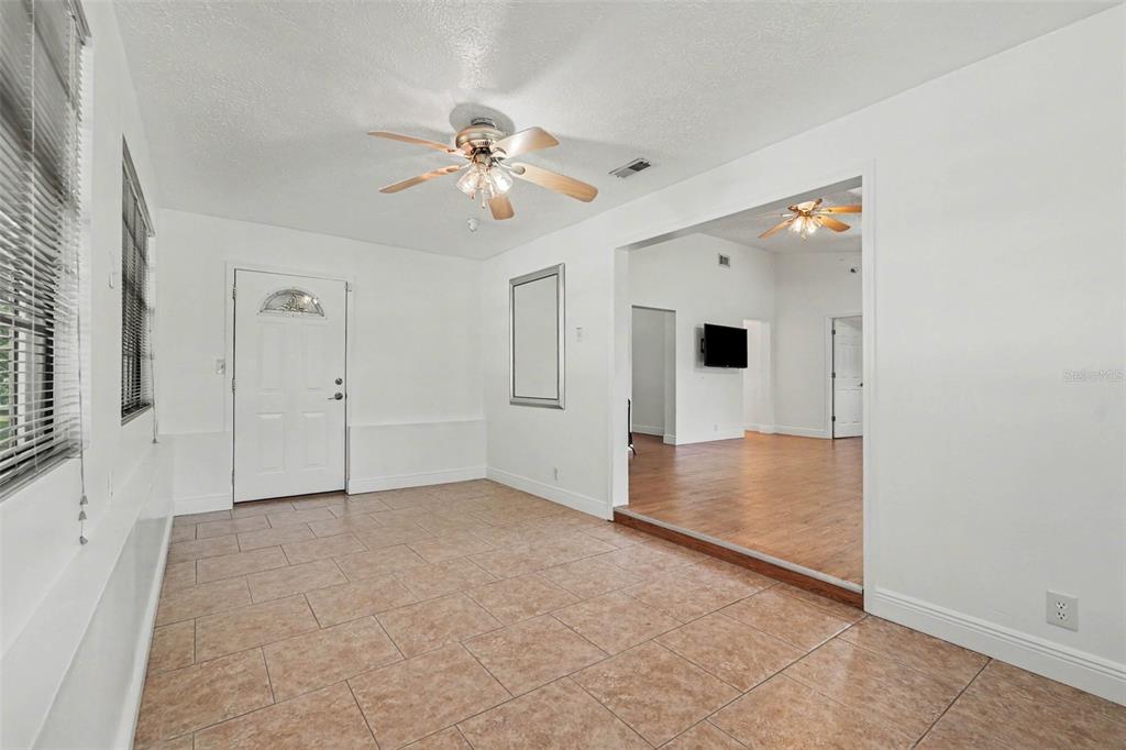 231 Duke Simms Road Brandon, FL 33511 - Photo 8 of 35
