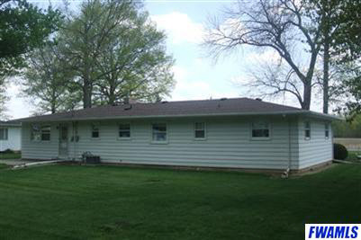 7205 Monroeville Road Hoagland, IN 46745 - Photo 2 of 12