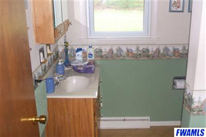 7205 Monroeville Road Hoagland, IN 46745 - Photo 11 of 12