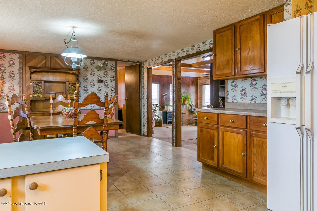 16402 Laguna Vista Road Amarillo, TX 79119 - Photo 14 of 31 Dining Room/ Kitchen View