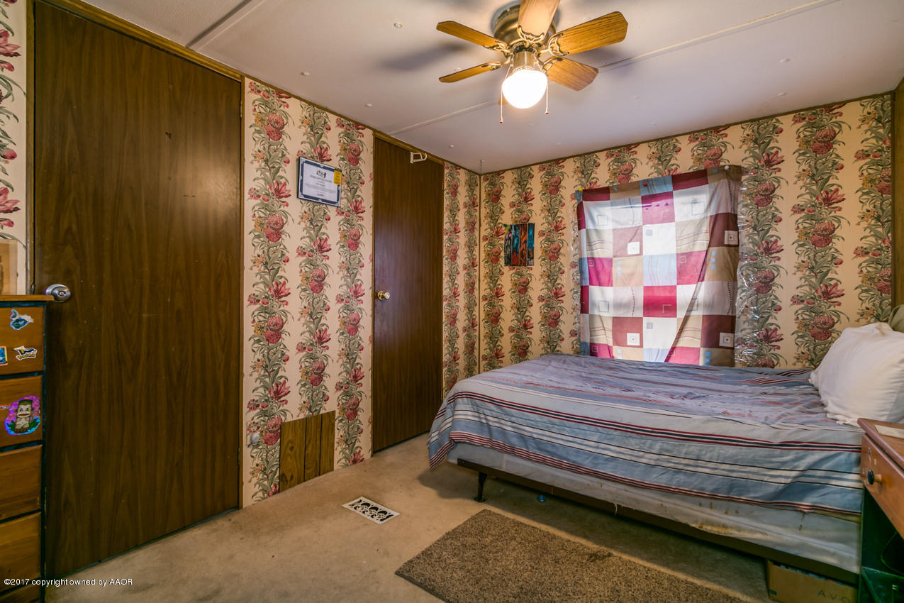 16402 Laguna Vista Road Amarillo, TX 79119 - Photo 18 of 31 Bedroom 3