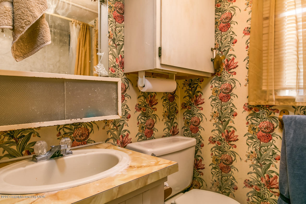 16402 Laguna Vista Road Amarillo, TX 79119 - Photo 19 of 31 Bathroom 2