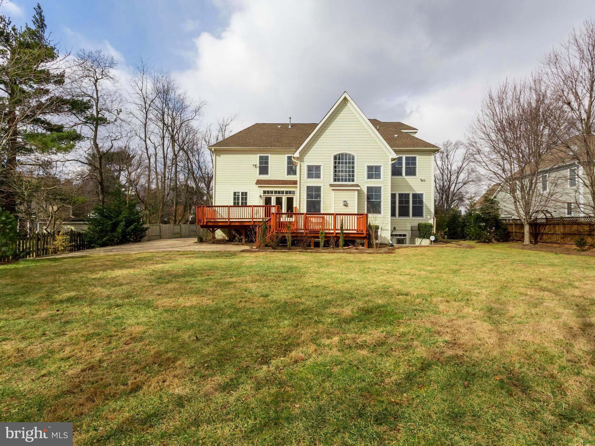 1755 Beulah Road Vienna, VA 22182 - Photo 29 of 30 Exterior (Rear)