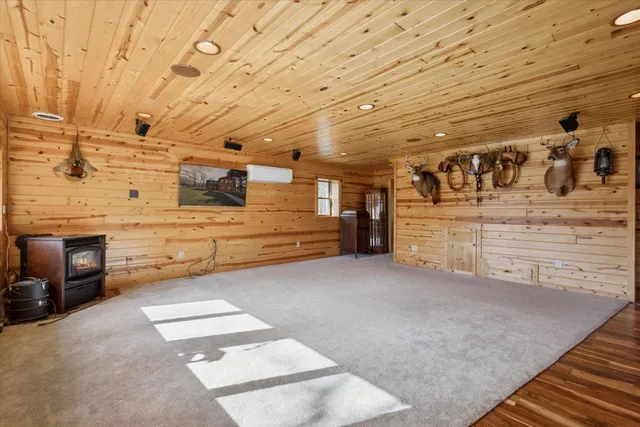 $594,000 | 7952 Main Street, Newaygo, MI 49337