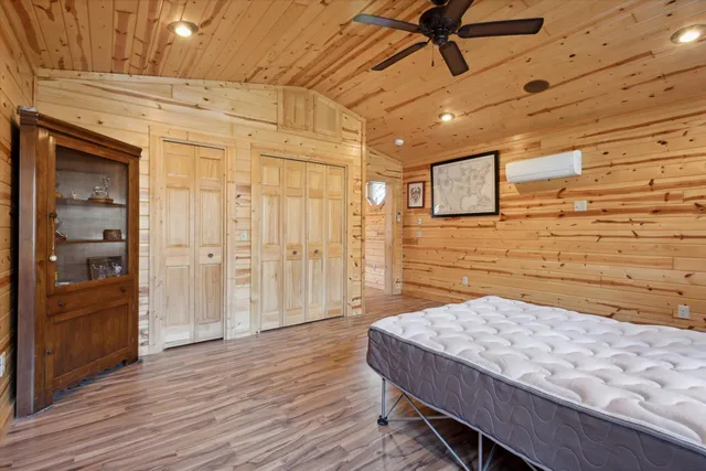 $594,000 | 7952 Main Street, Newaygo, MI 49337