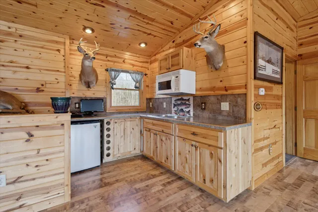 $594,000 | 7952 Main Street, Newaygo, MI 49337