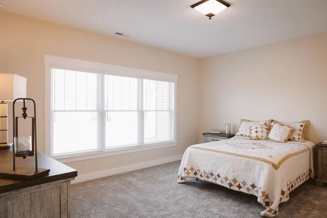 $2,380 | 3215 West Bartlett Drive, New Haven, IN 46774