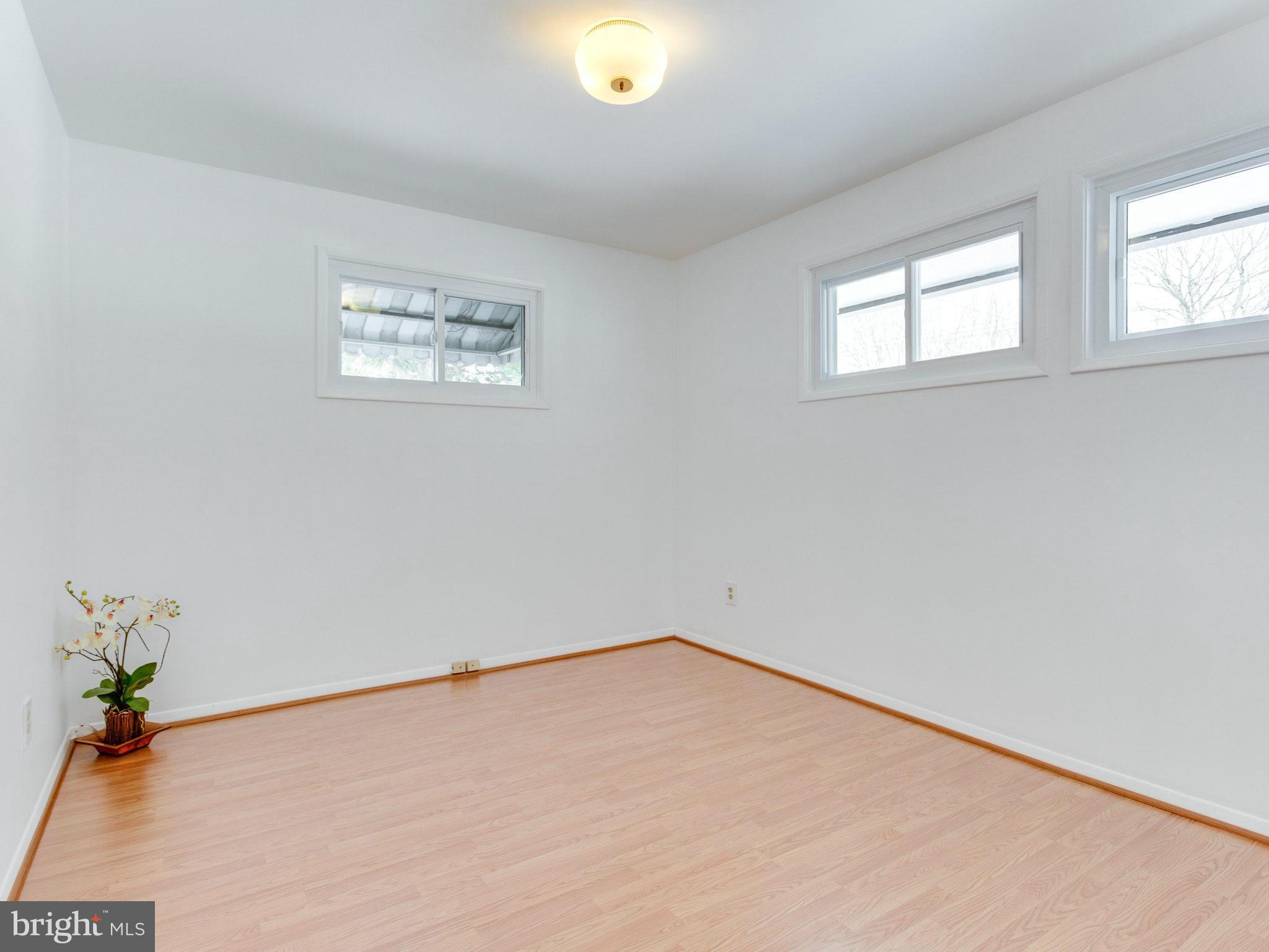 7315 Inzer Street Springfield, VA 22151 - Photo 17 of 23 an empty room with a window
