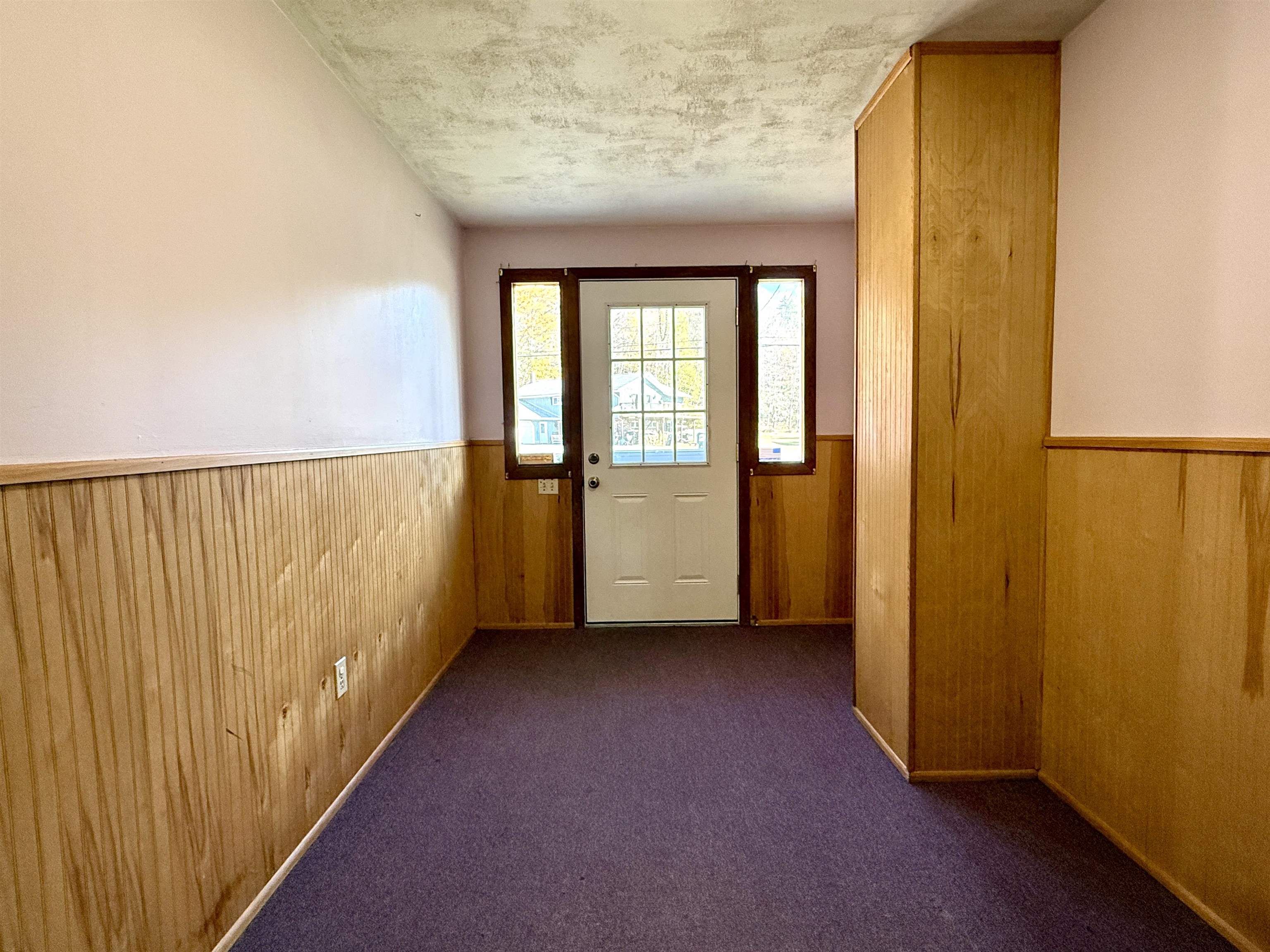 147 Highway 3 Stratford, NH 03590 - Photo 8 of 29