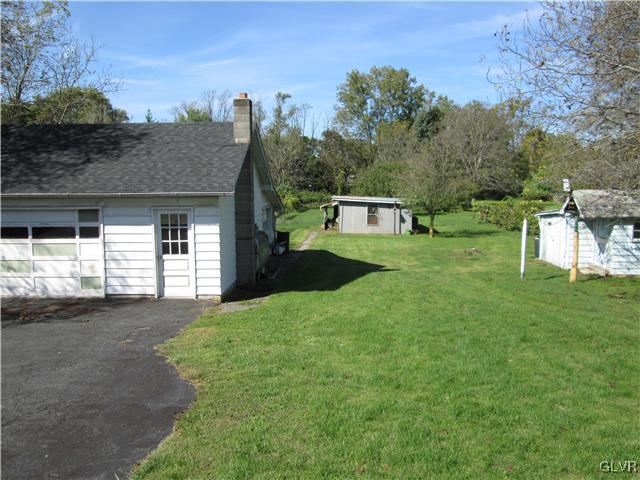 2886 Alms House Road Nazareth, PA 18064 - Photo 3 of 4 Gallery Image 3