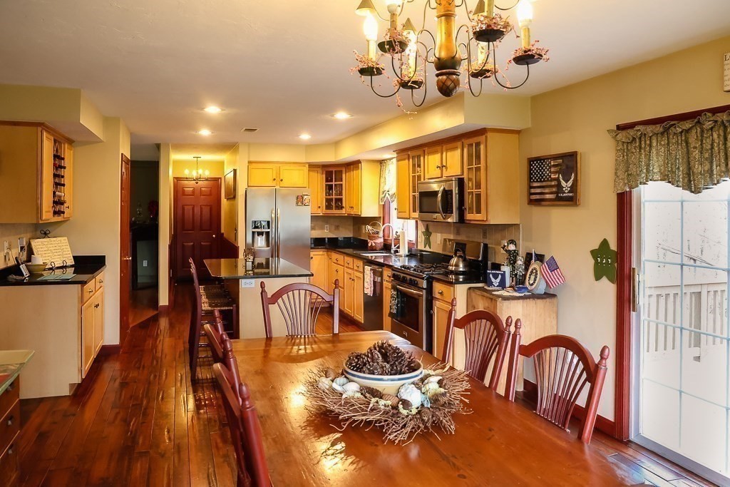 85 Wampanoag Road Raynham, MA 02767 - Photo 12 of 39 Gallery Image 12