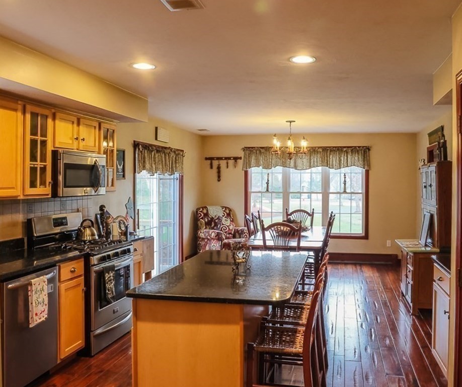 85 Wampanoag Road Raynham, MA 02767 - Photo 14 of 39 Gallery Image 14