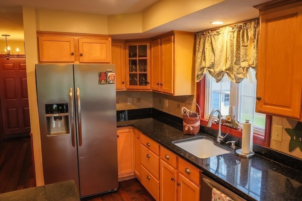 85 Wampanoag Road Raynham, MA 02767 - Photo 16 of 39 Gallery Image 16