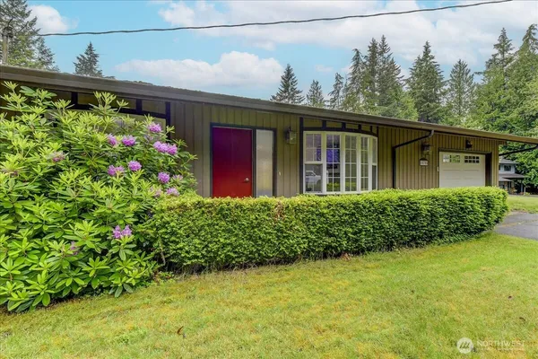 $679,000 | 15708 70th Avenue West, Edmonds, WA 98026