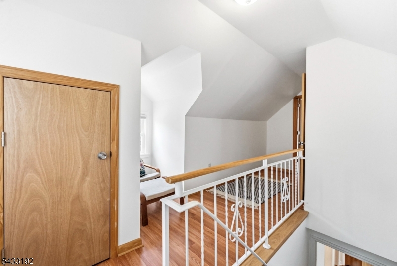 128 Livingston Road Linden, NJ 07036 - Photo 19 of 38
