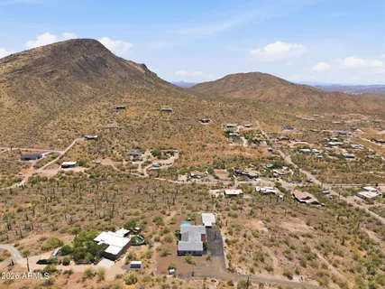 $949,000 | 43131 North 20th Street, New River, AZ 85087