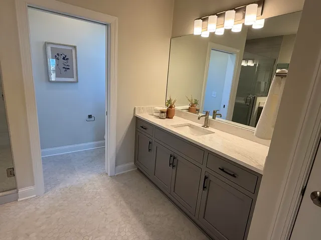 $949,999 | 1748 North River Road, River Hills, WI 53217