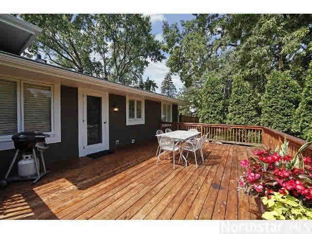 5616 McGuire Road Edina, MN 55439 - Photo 15 of 18