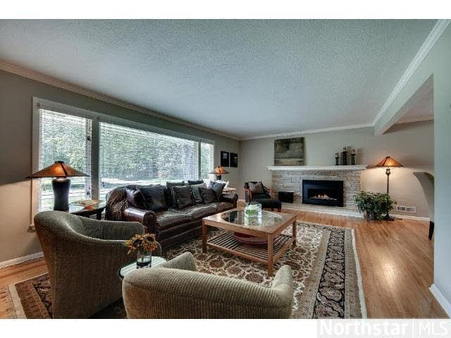 5616 McGuire Road Edina, MN 55439 - Photo 2 of 18