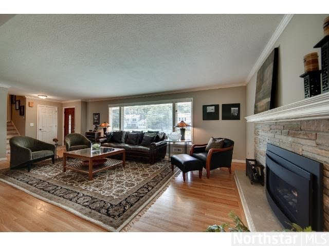 5616 McGuire Road Edina, MN 55439 - Photo 3 of 18