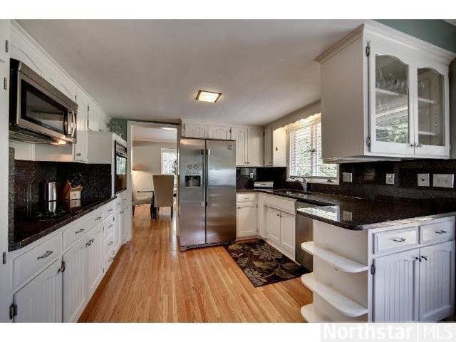 5616 McGuire Road Edina, MN 55439 - Photo 6 of 18