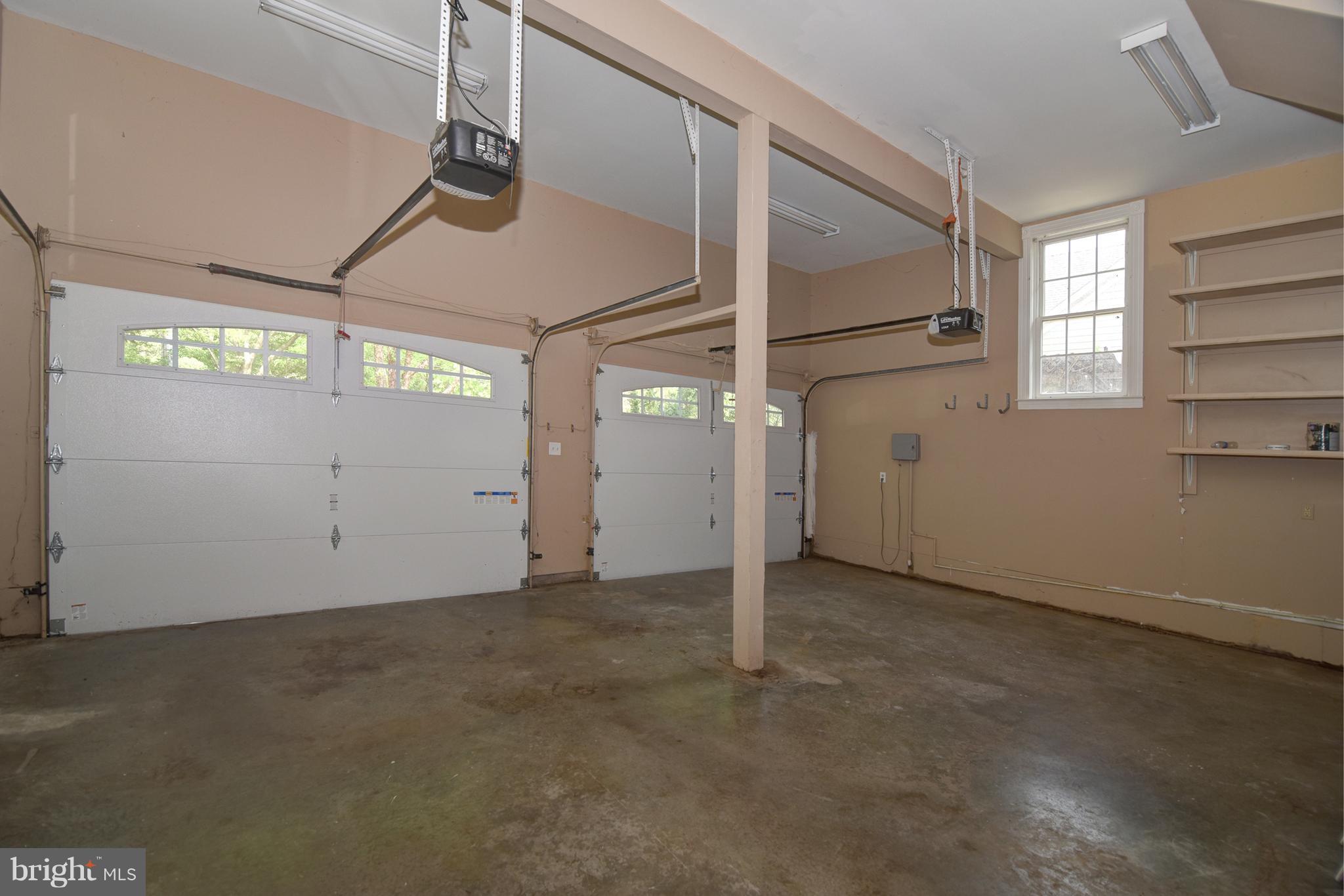406 River Road Chestertown, MD 21620 - Photo 28 of 28 Attached 2 Car Garage