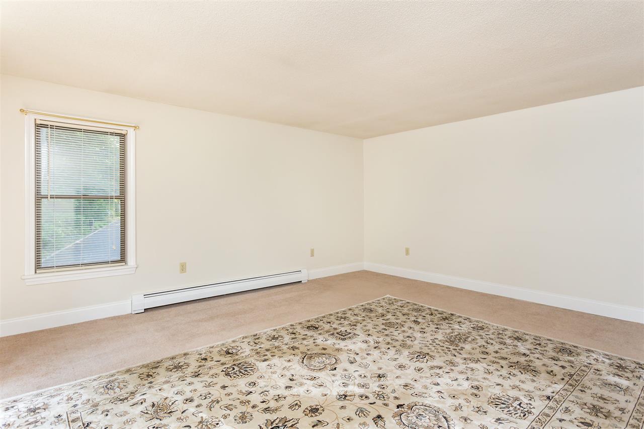 13 Mill Road, Unit 7 Durham, NH 03824 - Photo 3 of 34 Gallery Image 3