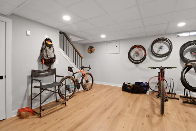 $263,000 | 1718 Earthstone Drive, Valparaiso, IN 46383